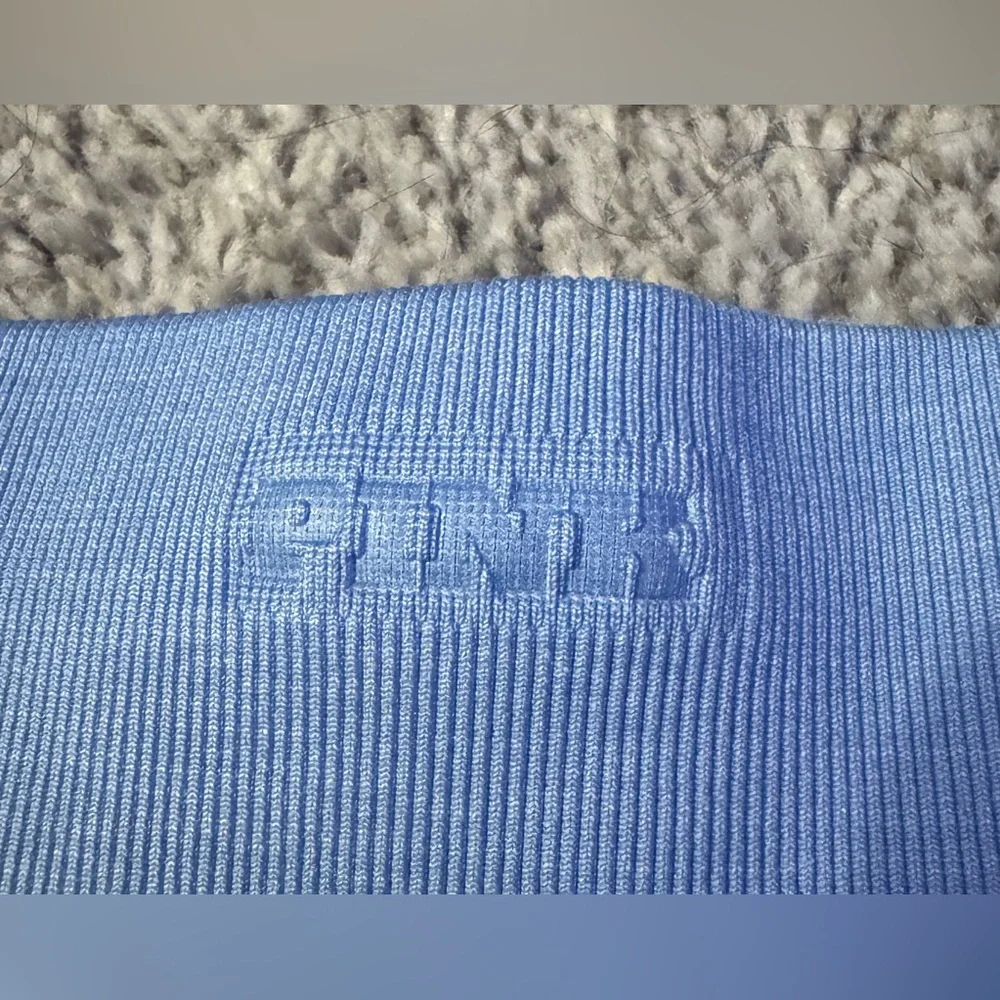 VS PINK - 🩵 6" Bike Shorts Seamless - Picture 6 of 6